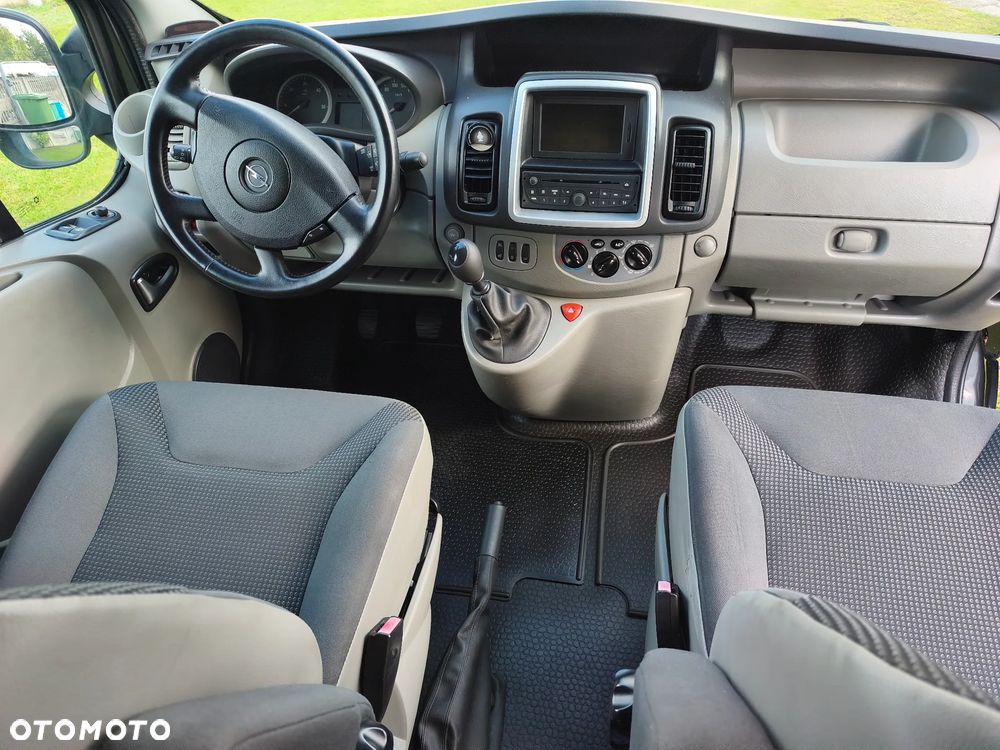 Opel VIVARO - 26