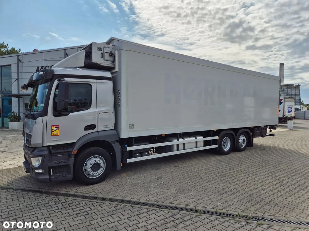 Mercedes-Benz Antos 2532 L 6X2 / CHŁODNIA / IZOTERMA / FRIGOBLOCK / 3 KOMORY / 3 PAROWNIKI / SUPER STAN / 1 WŁ. / BEZWYPADKOWY / EURO 6 / 24 EUROPALET - 13
