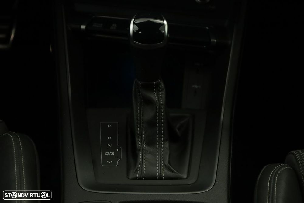 Audi Q3 Sportback 45 TFSIe S line S tronic - 14