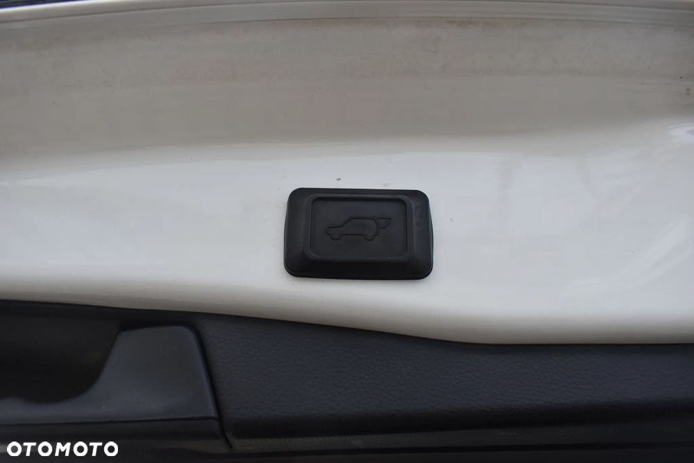 Toyota RAV4 2.5 Hybrid Selection 4x4 - 15