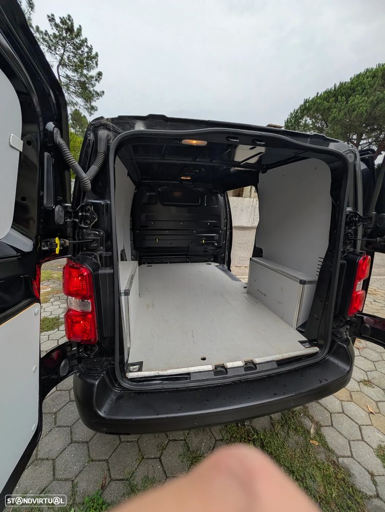 Opel Vivaro - 20