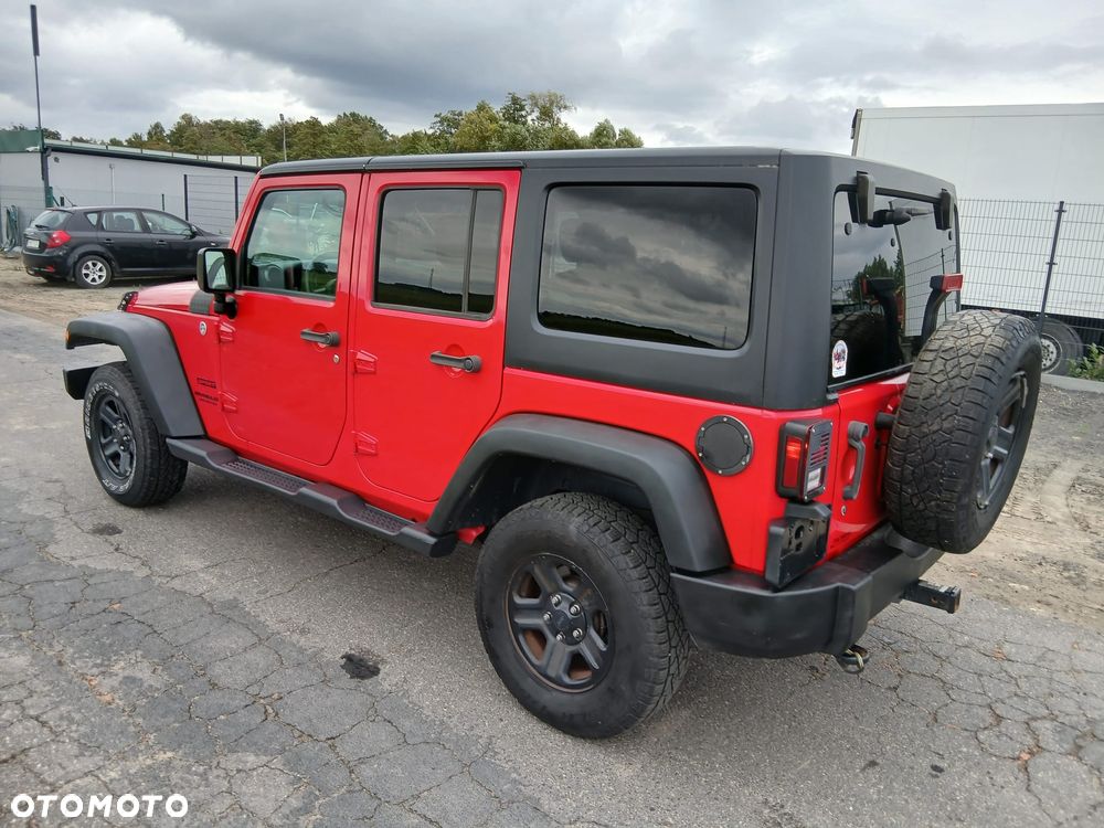 Jeep Wrangler - 10