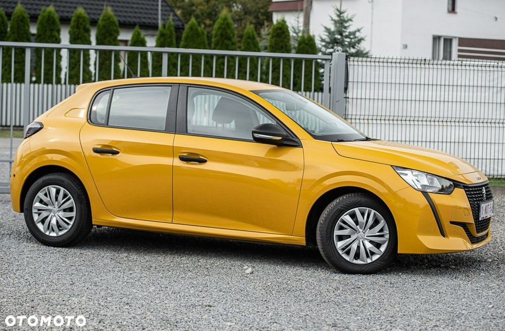 Peugeot 208 - 3