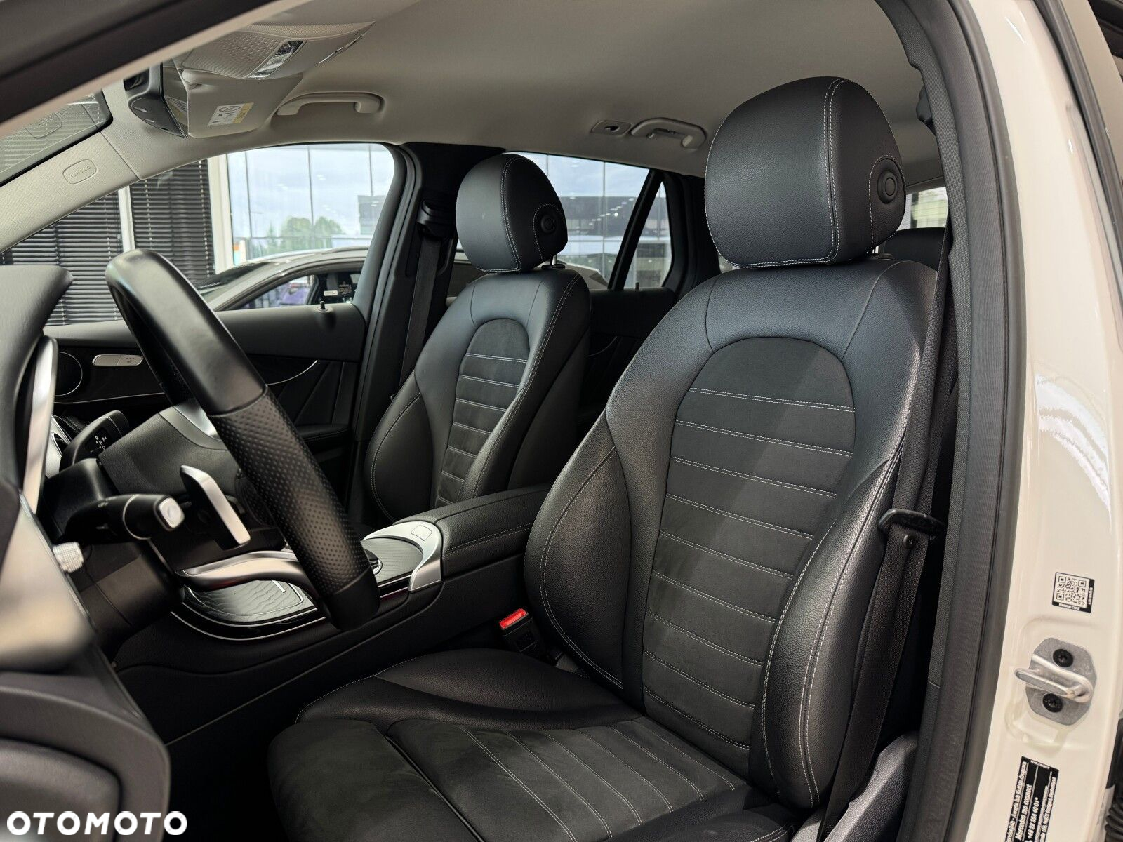 Mercedes-Benz GLC 300 d 4-Matic - 10