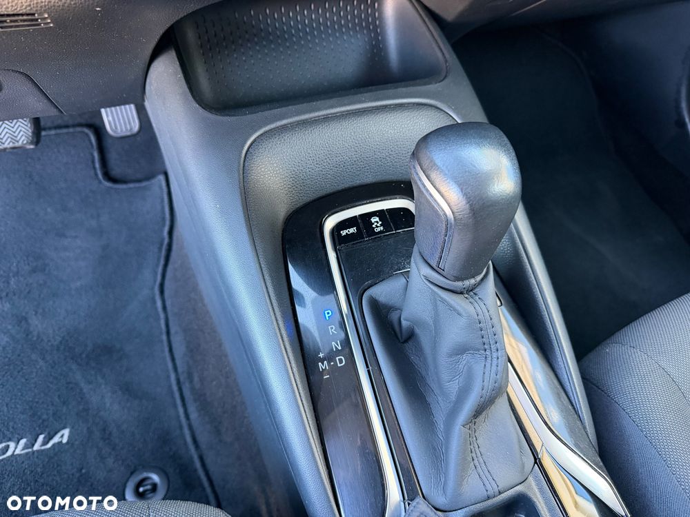 Toyota Corolla 1.5 Comfort MS - 11