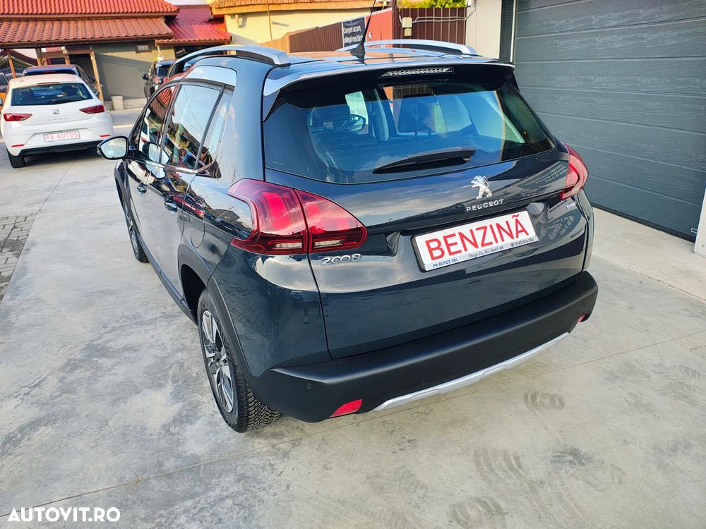 Peugeot 2008 PureTech 110 GPF Stop&Start EAT6 Allure - 22