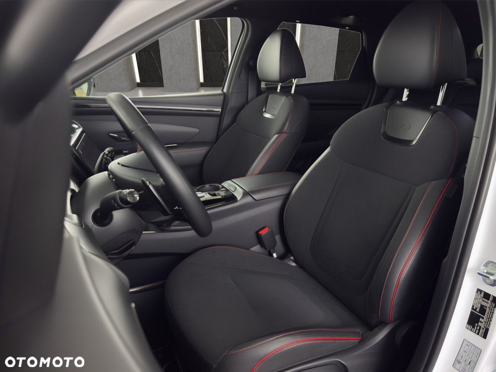 Hyundai Tucson - 13