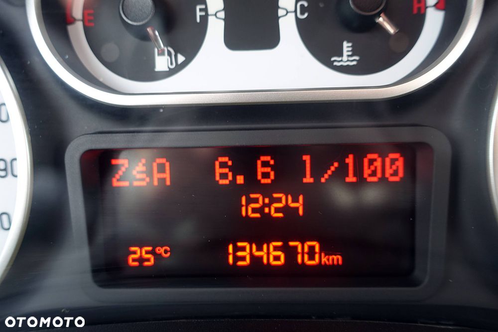 Fiat 500L 1.4 16V Opening Edition - 27