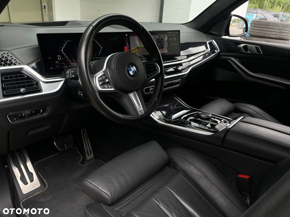 BMW X7 - 6