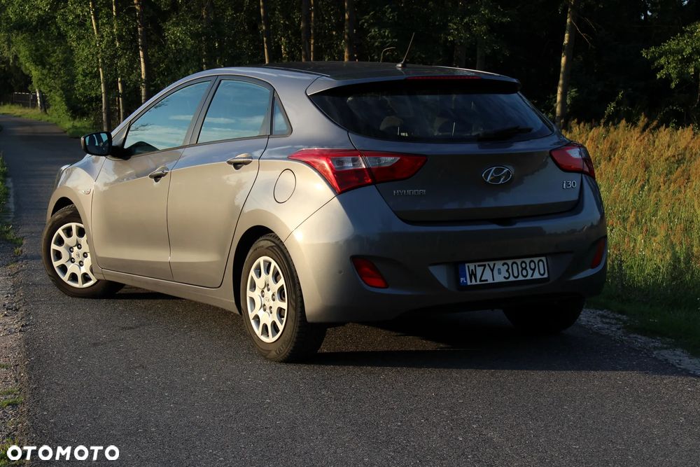 Hyundai i30 1.6 Trend - 2