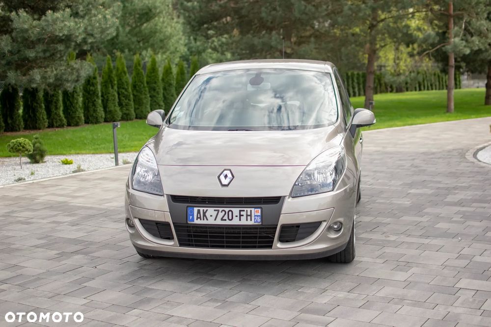 Renault Scenic - 8