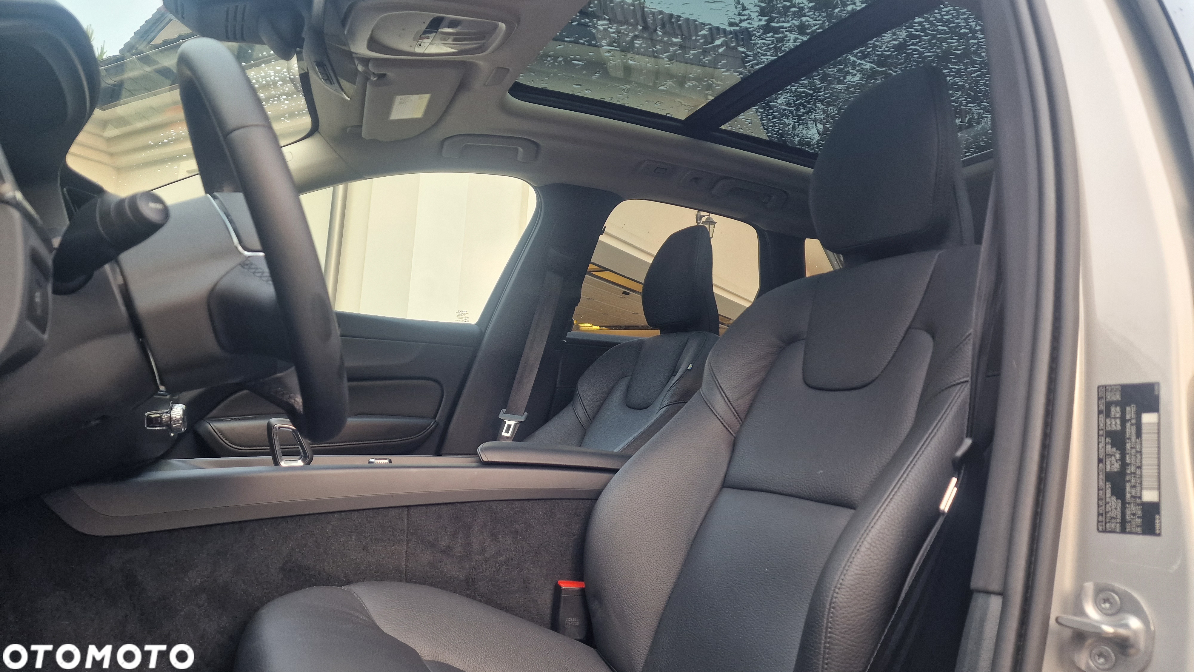Volvo XC 60 B5 B AWD Plus Dark - 13