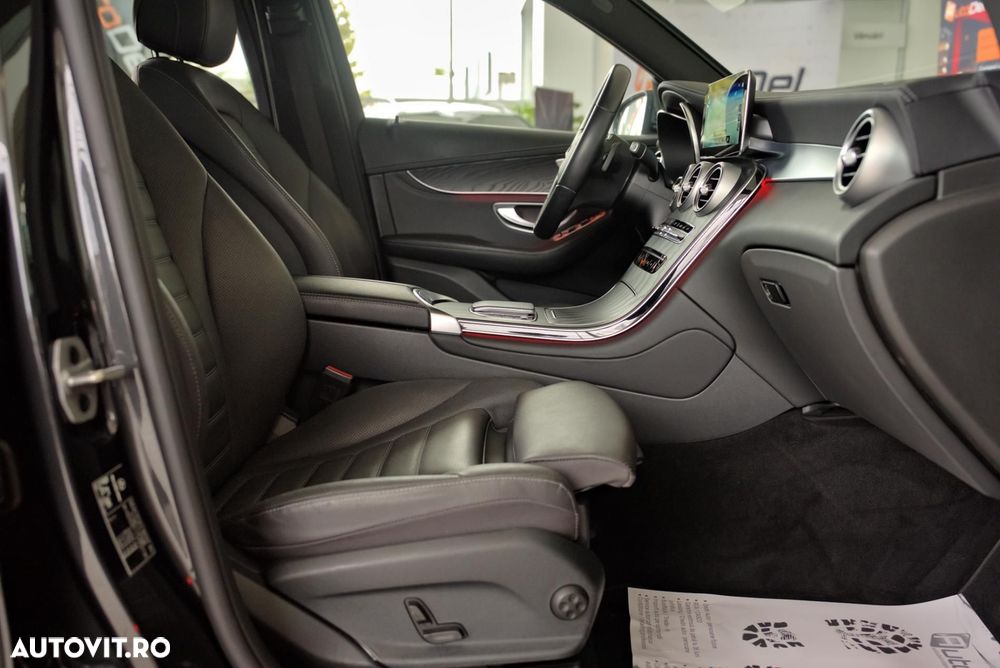 Mercedes-Benz GLC 300 de 4Matic 9G-TRONIC - 13