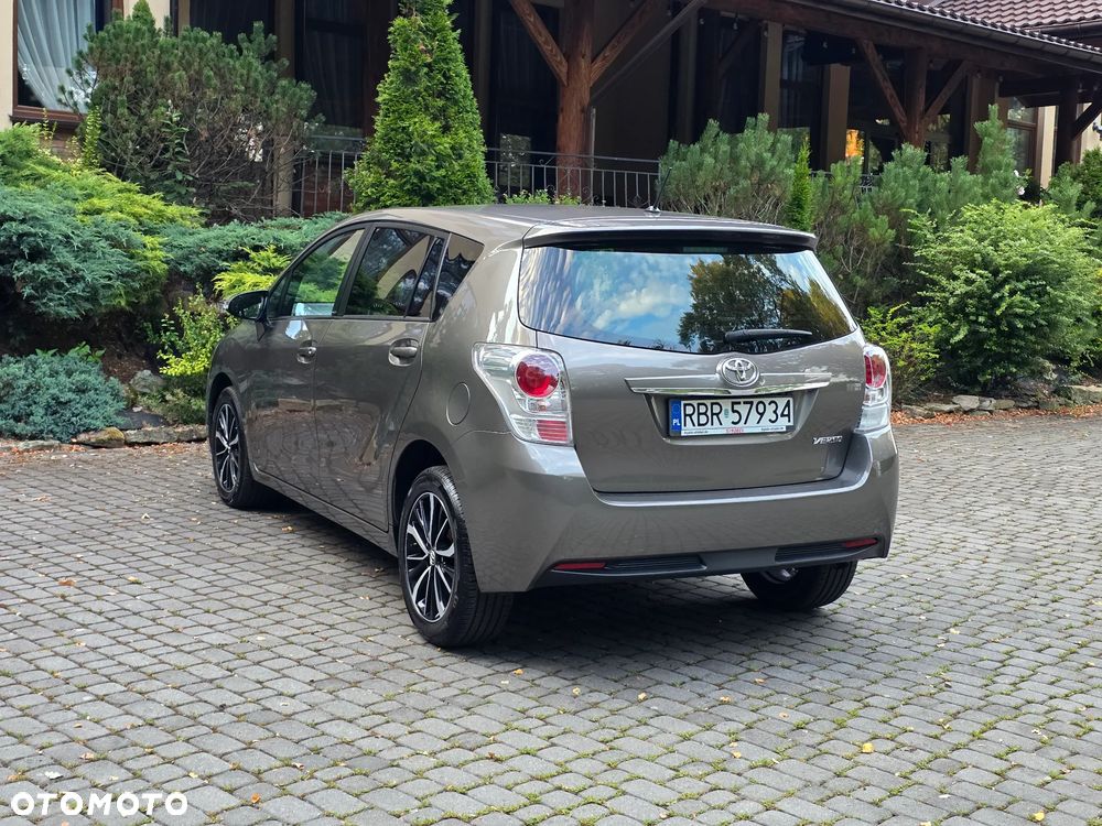 Toyota Verso 1.8 5-Sitzer Edition S+ - 4