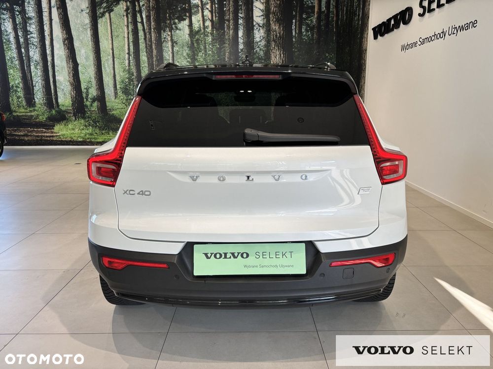 Volvo XC 40 - 6