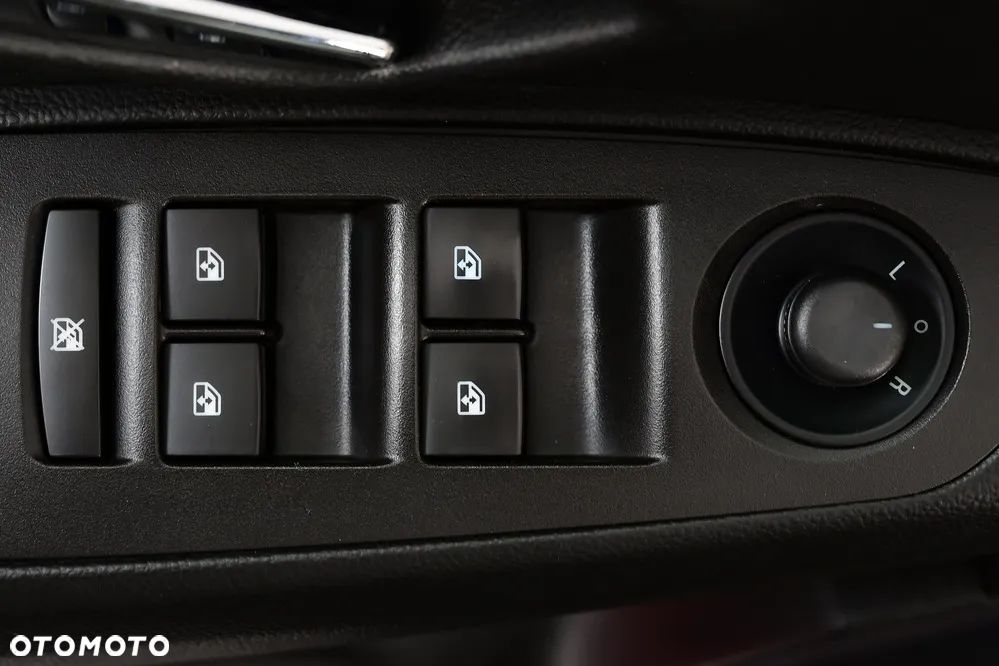 Chevrolet Trax 1.4T AWD LT+ - 29