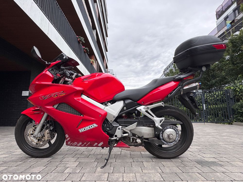 Honda VFR - 1