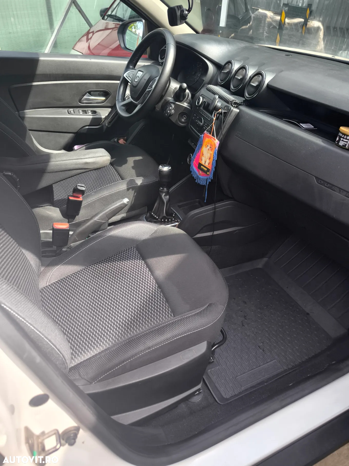Dacia Duster 1.6 4x2 Laureate - 2