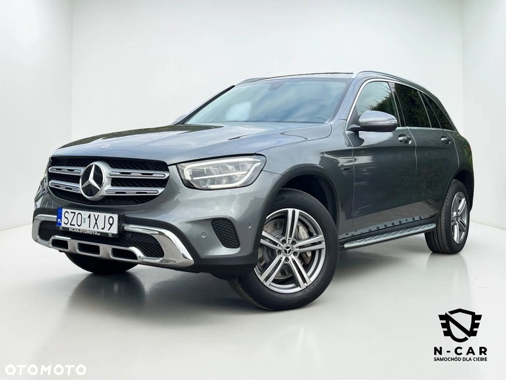 Mercedes-Benz GLC 300 e 4-Matic - 1