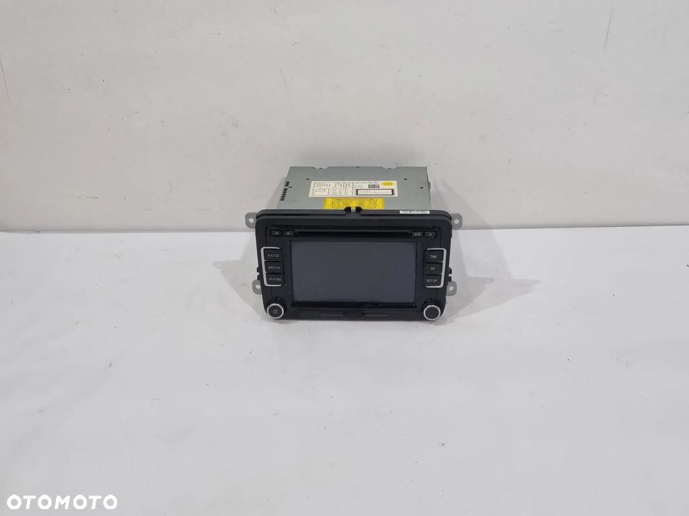 VW PASSAT B7 GOLF VI TIGUAN TOURAN SHARAN RADIO NAWIGACJA 3C8035190C - 1