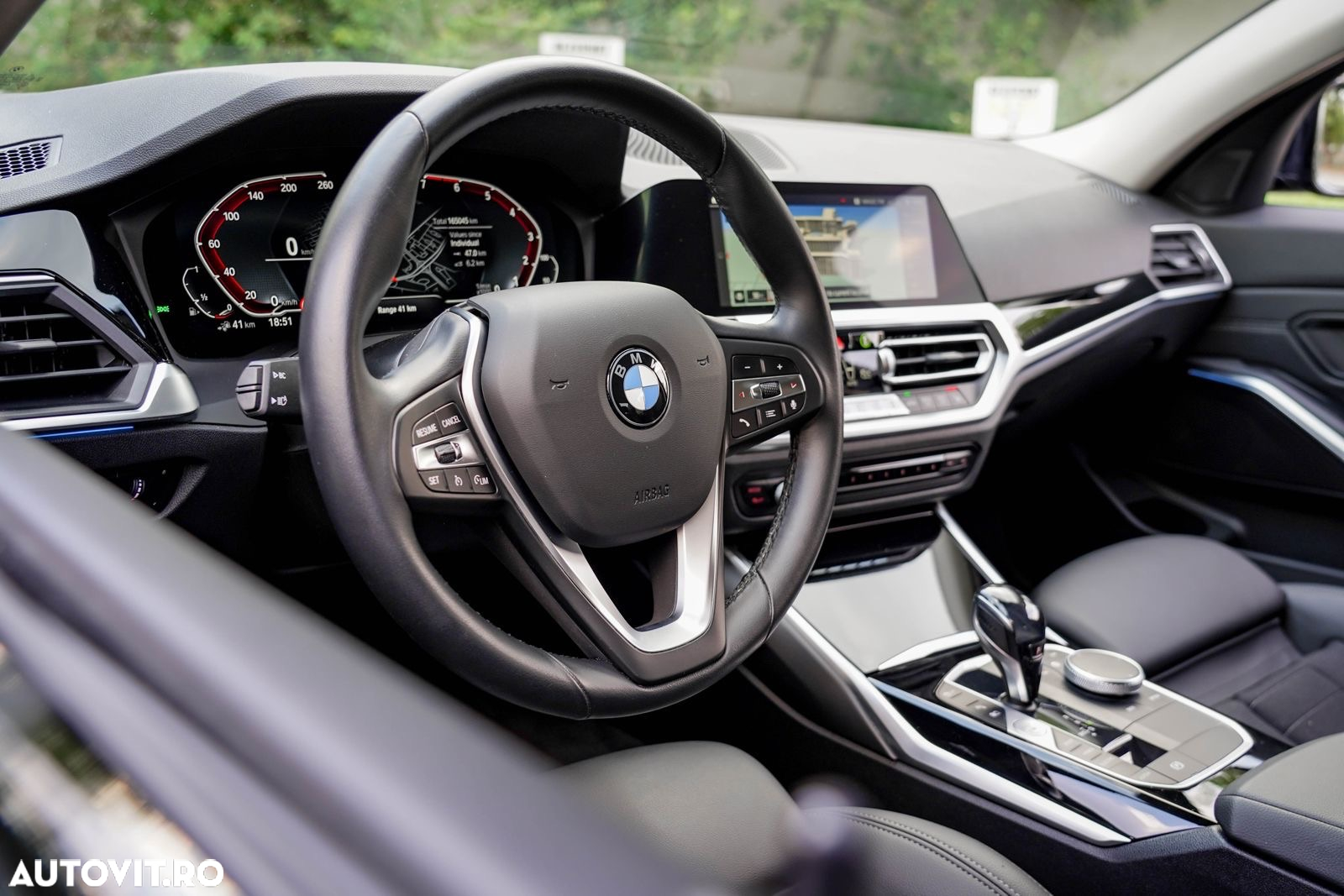BMW Seria 3 330e Aut. Sport Line - 12