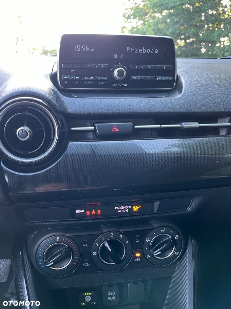 Mazda 2 1.5 Skygo - 11