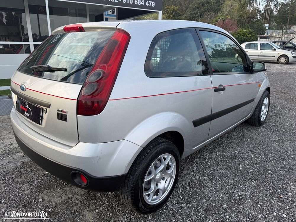 Ford FIESTA 1.4 TDCI SPORT VAN - 22