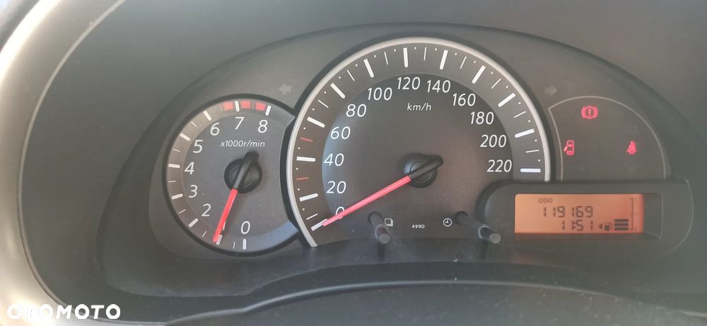Nissan Micra - 9