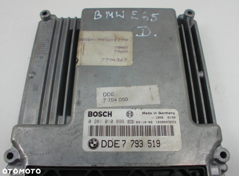 BMW E65 Sterownik Silnika Komputer 0 281 010 899 - 2
