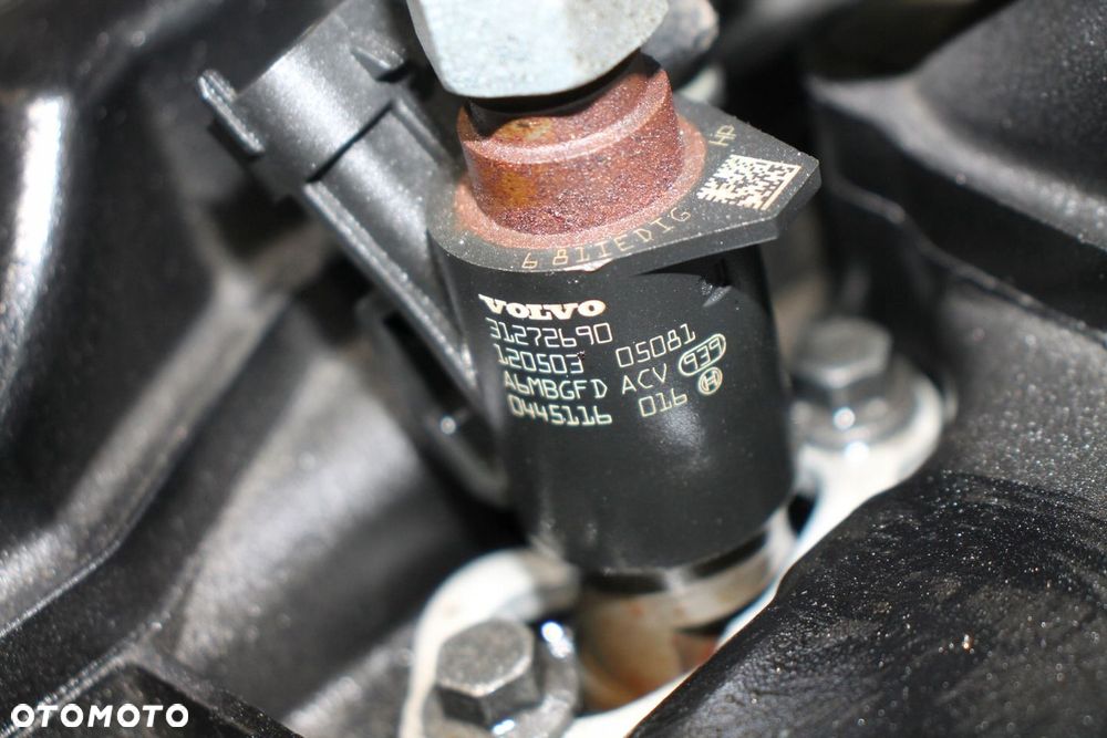 VOLVO V70 S80 XC70 V60 S60 XC60 2.4 D3 / D4 / D5 SILNIK D5244T17 - 6