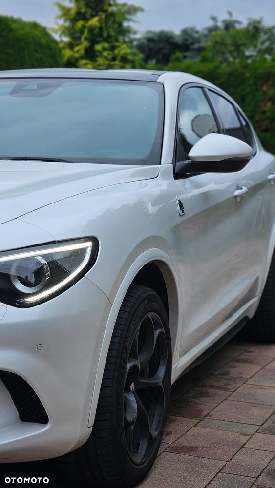 Alfa Romeo Stelvio 2.9 V6 Bi-Turbo Quadrifoglio Q4 - 5