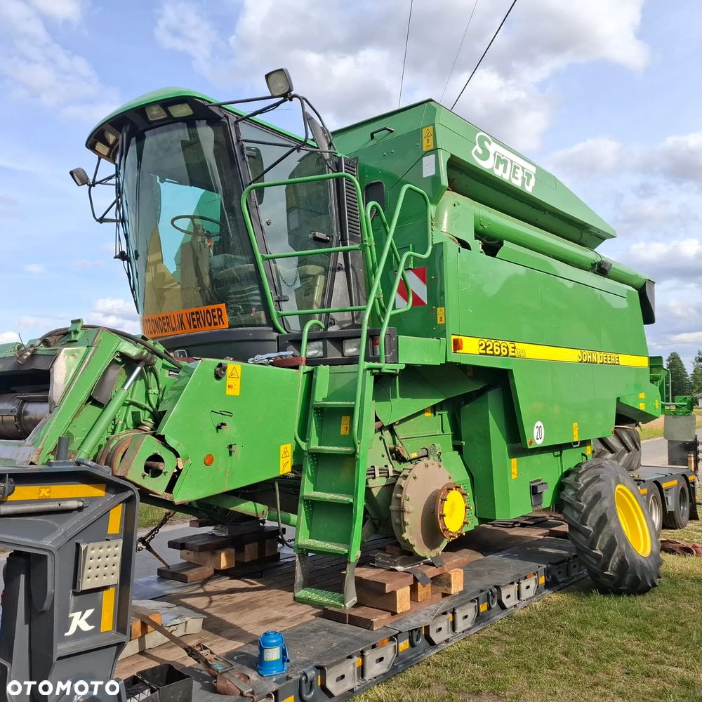 John Deere 2266EXTRA - 21