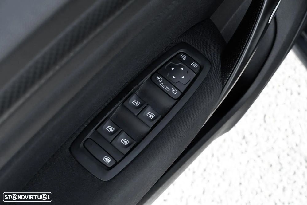 Renault Mégane 1.5 dCi Comfort SS - 42
