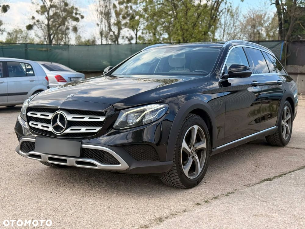 Mercedes-Benz Klasa E 220 d 4-Matic All-Terrain - 4