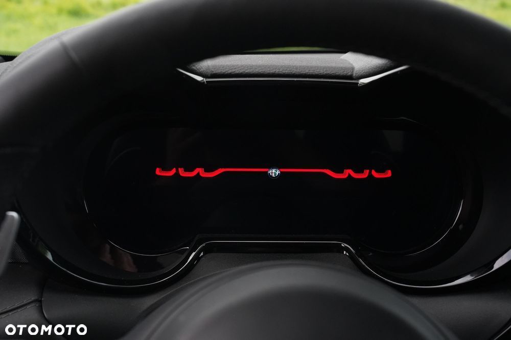 Alfa Romeo Tonale 1.5 T4 GSE mHEV Veloce DCT - 16