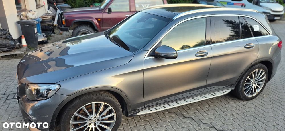 Mercedes-Benz GLC - 2