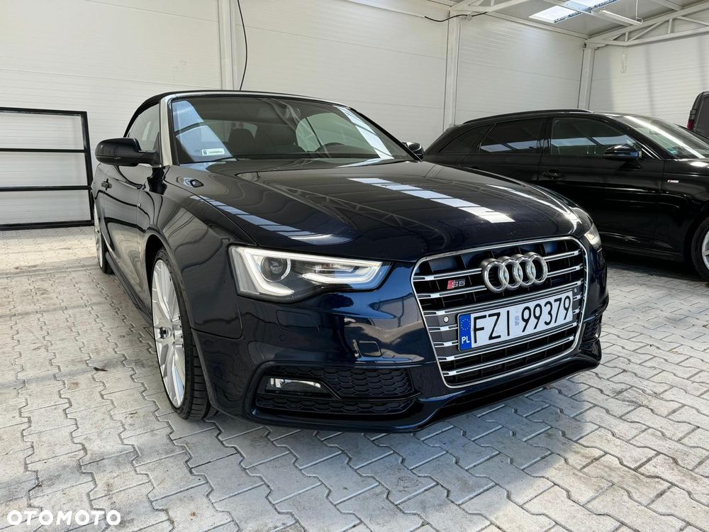 Audi A5 Cabrio - 24