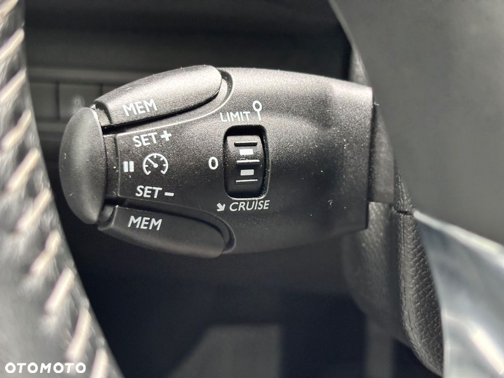 Peugeot 308 1.5 BlueHDi Active S&S - 22