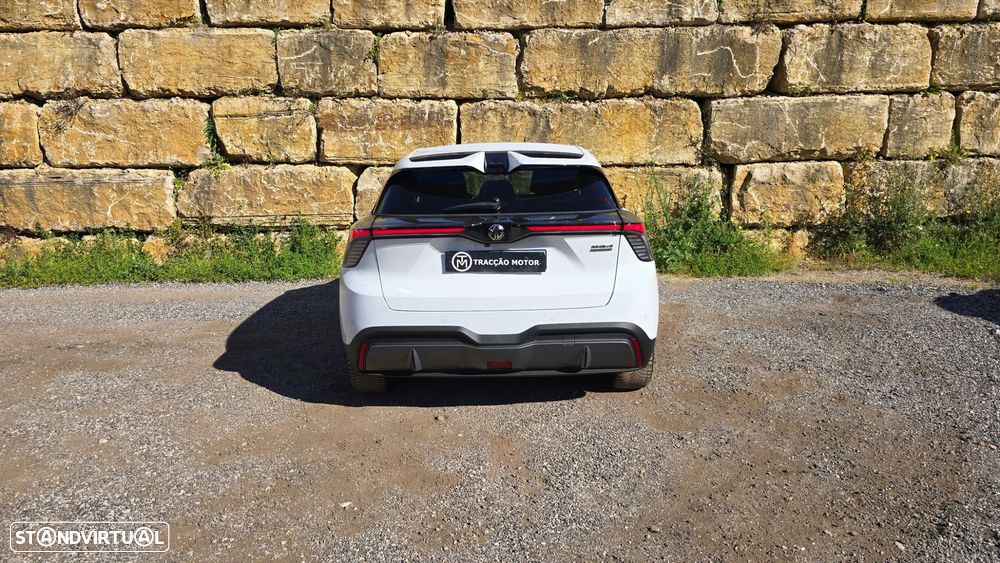 MG MG4 64 kWh Luxury - 6