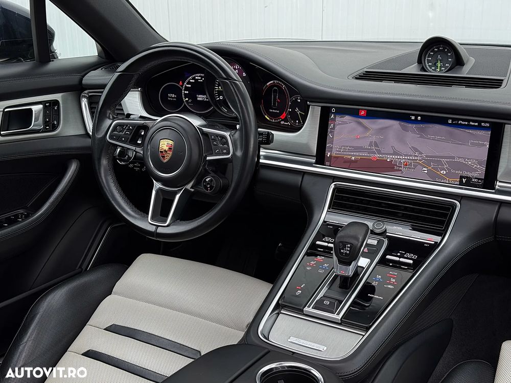 Porsche Panamera 4 E-Hybrid Executive - 18