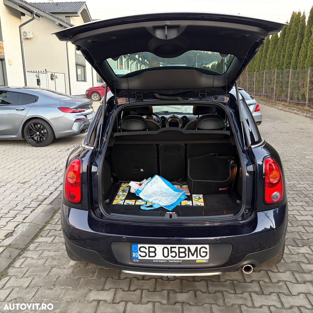 Mini Countryman Cooper D ALL4 AT - 9