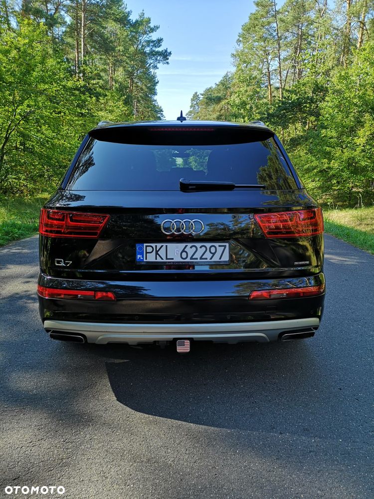 Audi Q7 - 11