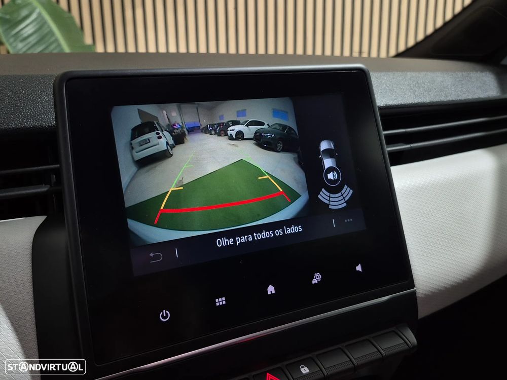 Renault Clio TCe 90 CVT TECHNO - 20