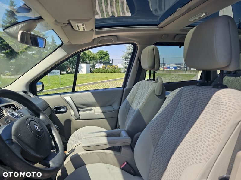 Renault Scenic 1.6 16V Confort Authentique - 17