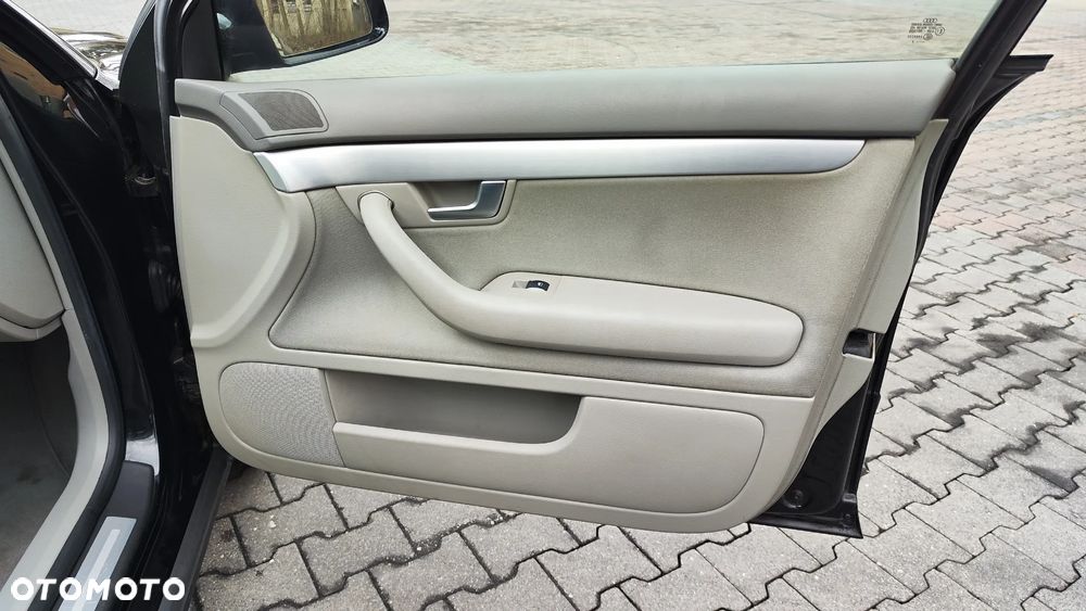 Audi A4 Avant 1.8T - 27