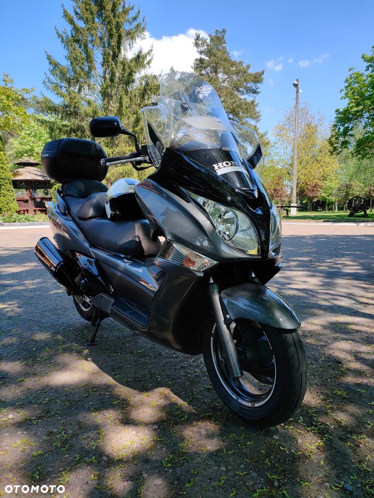 Honda Silver Wing - 1