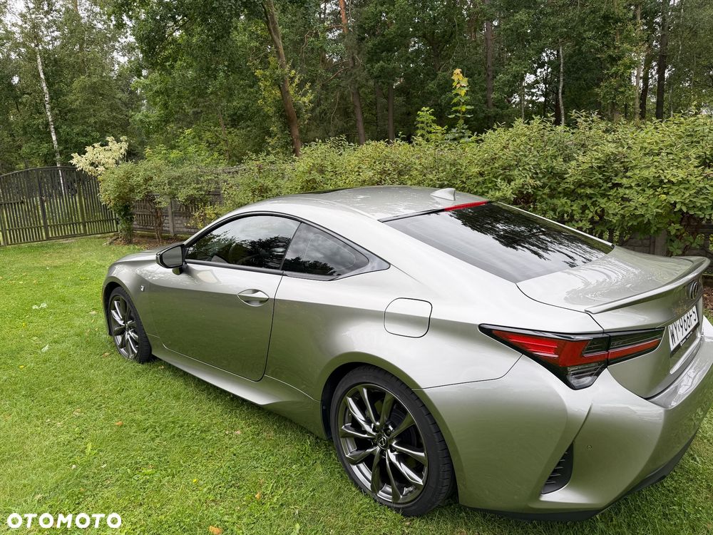 Lexus RC 200t / 300 F Sport - 9
