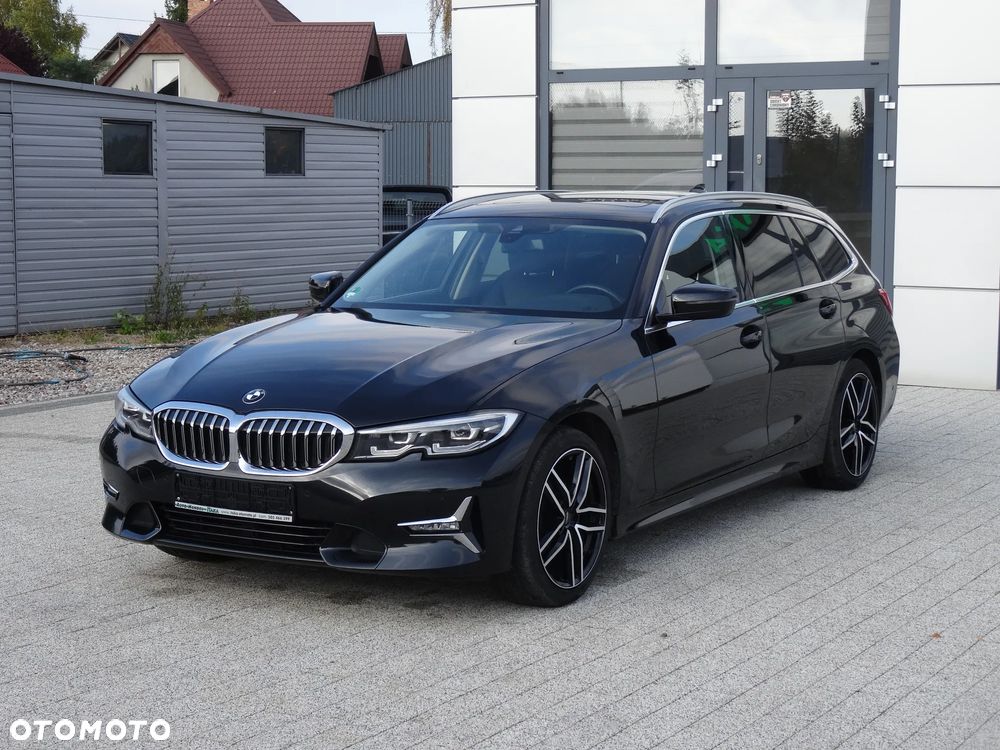 BMW 3 Series 2020 photo 4