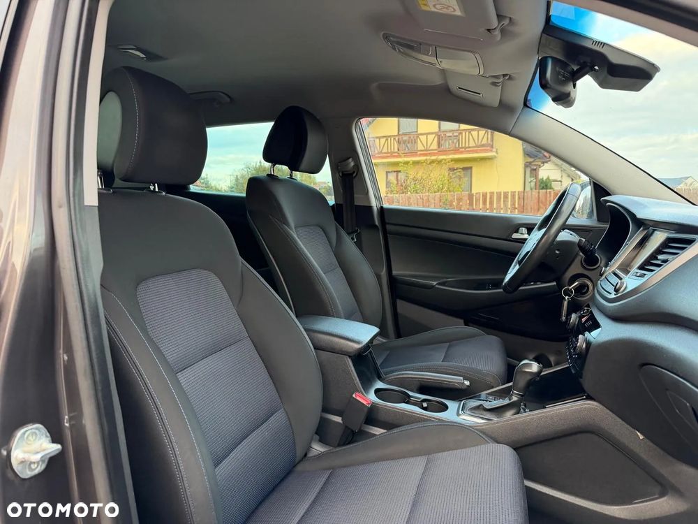 Hyundai Tucson 2.0 CRDi 4WD Automatik Style - 10