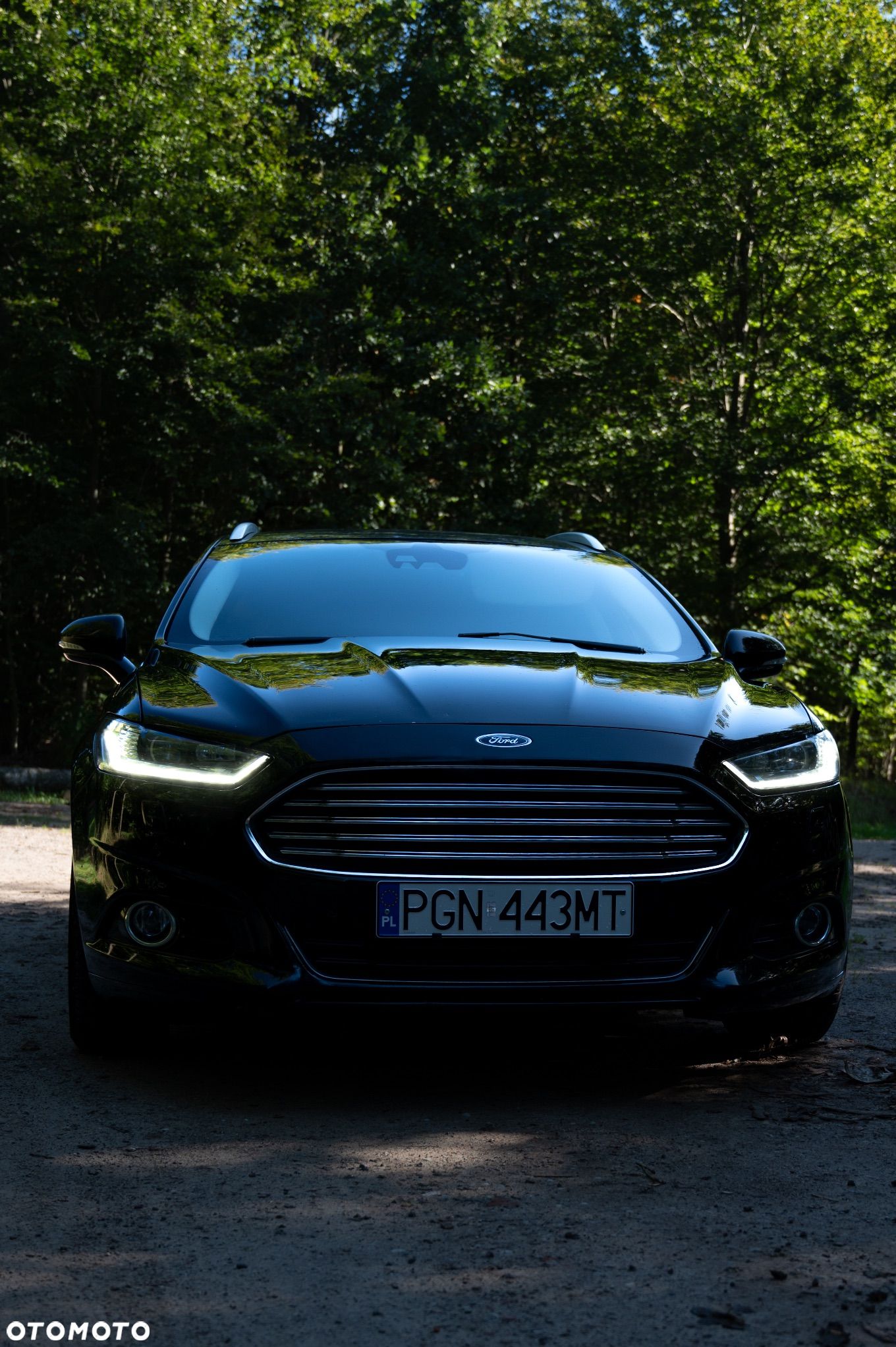 Ford Mondeo 1.5 EcoBoost Start-Stopp Autom Titanium - 1